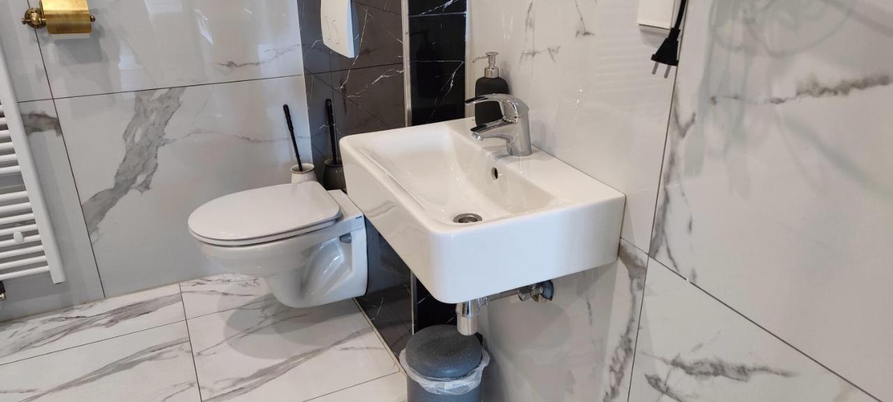 Xuba Apartmentrooms Messe Wien Prater Bagian luar foto